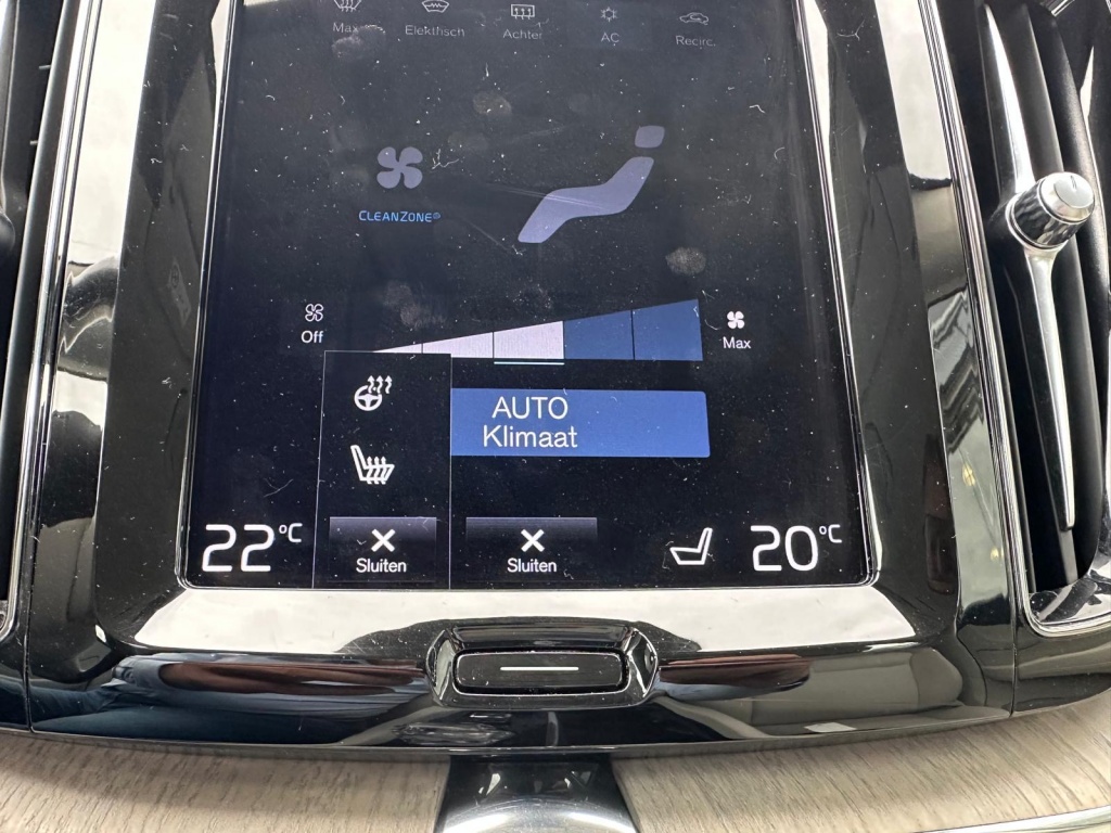 Volvo XC60 Volvo XC60 2.0 B5 AWD Inscription I Leder I Trekhaak I Navigatie I Nieuwsta
