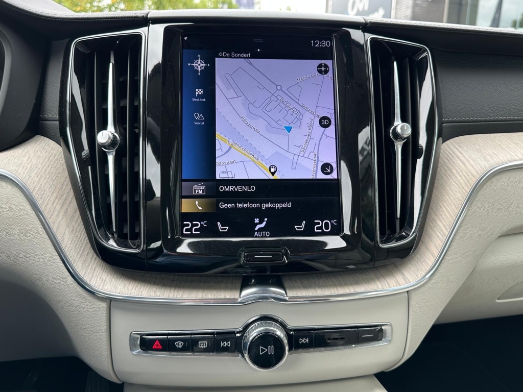 Volvo XC60 Volvo XC60 2.0 B5 AWD Inscription I Leder I Trekhaak I Navigatie I Nieuwsta