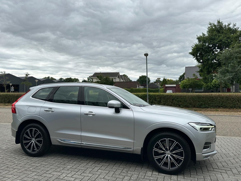 Volvo XC60 Volvo XC60 2.0 B5 AWD Inscription I Leder I Trekhaak I Navigatie I Nieuwsta