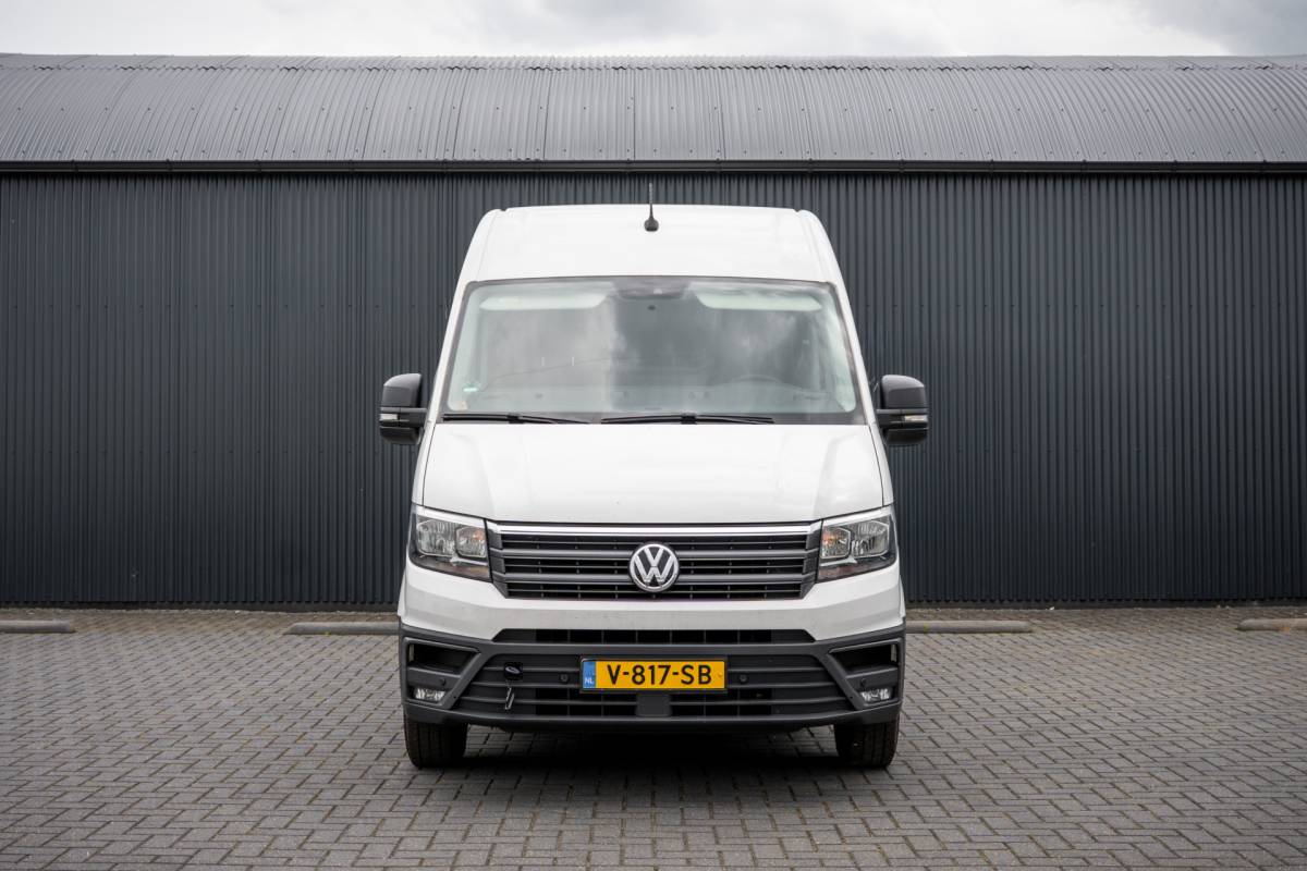 Volkswagen Crafter Volkswagen Crafter 2.0 TDI FWD L5H3 | 177 PK | Motor Defect | Camera | Cruise | PDC | Airco