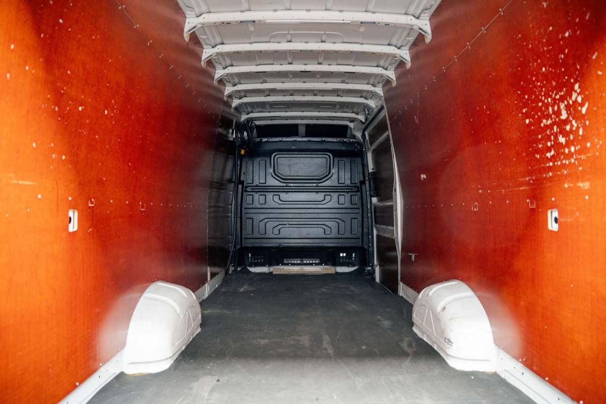 Volkswagen Crafter Volkswagen Crafter 2.0 TDI FWD L5H3 | 177 PK | Motor Defect | Camera | Cruise | PDC | Airco