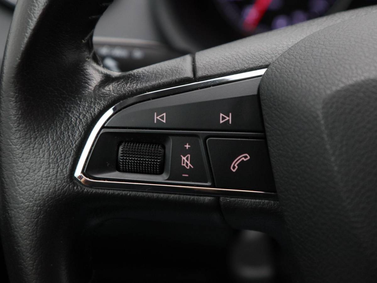 SEAT Ibiza SEAT Ibiza ST 1.0 EcoTSi Style Connect | Trekhaak | Airco | Cruise Control | Bluetooth | Parkeersensoren | 15 inch | 96.036 Km !!