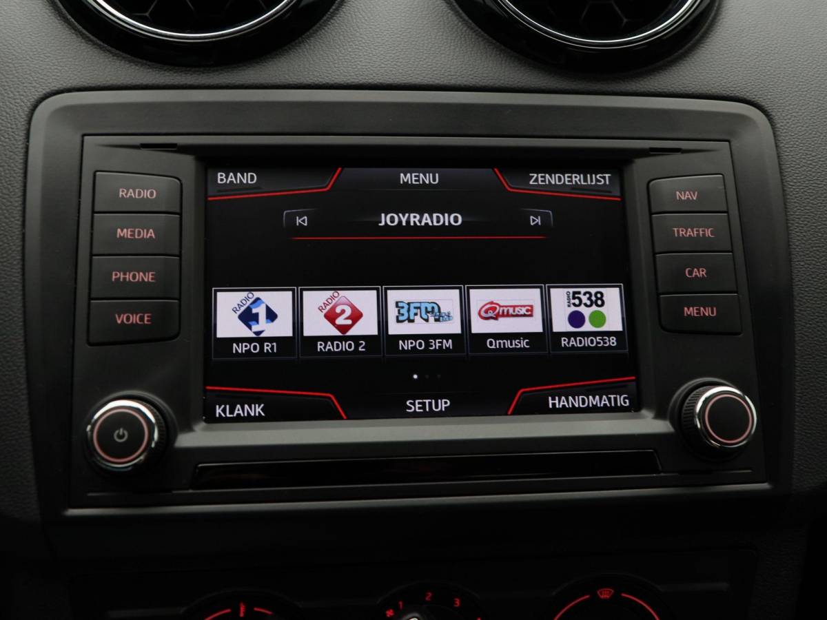 SEAT Ibiza SEAT Ibiza ST 1.0 EcoTSi Style Connect | Trekhaak | Airco | Cruise Control | Bluetooth | Parkeersensoren | 15 inch | 96.036 Km !!