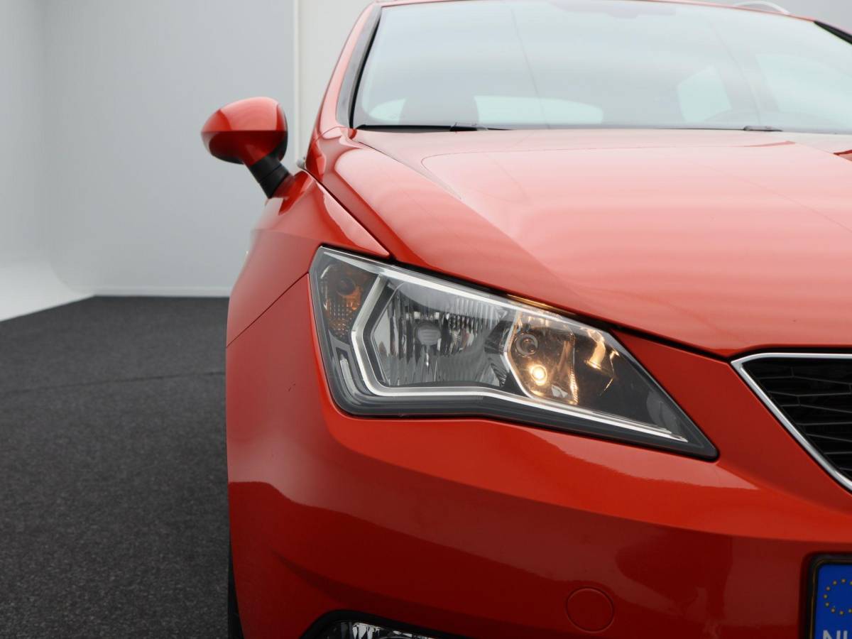 SEAT Ibiza SEAT Ibiza ST 1.0 EcoTSi Style Connect | Trekhaak | Airco | Cruise Control | Bluetooth | Parkeersensoren | 15 inch | 96.036 Km !!