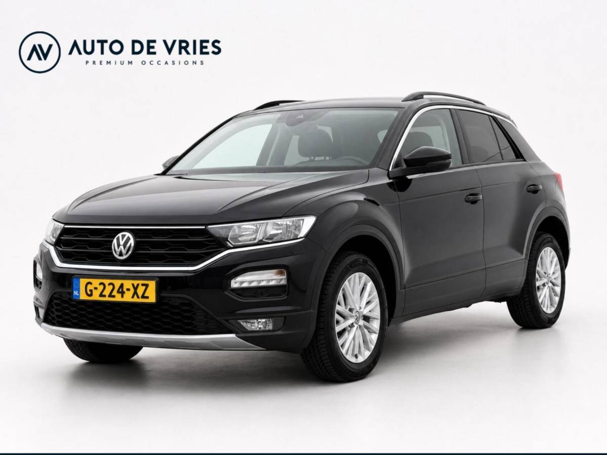 Volkswagen T-Roc Volkswagen T-Roc 1.0 TSI 116pk Style Business | ECC | Stoelverwarming | Achteruitrijcamera