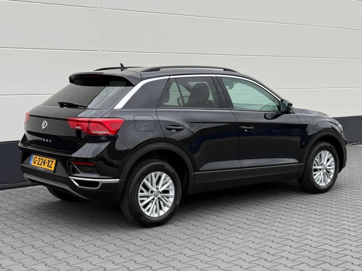 Volkswagen T-Roc Volkswagen T-Roc 1.0 TSI 116pk Style Business | ECC | Stoelverwarming | Achteruitrijcamera