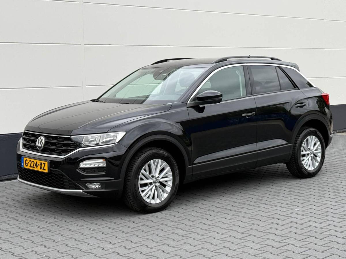 Volkswagen T-Roc Volkswagen T-Roc 1.0 TSI 116pk Style Business | ECC | Stoelverwarming | Achteruitrijcamera
