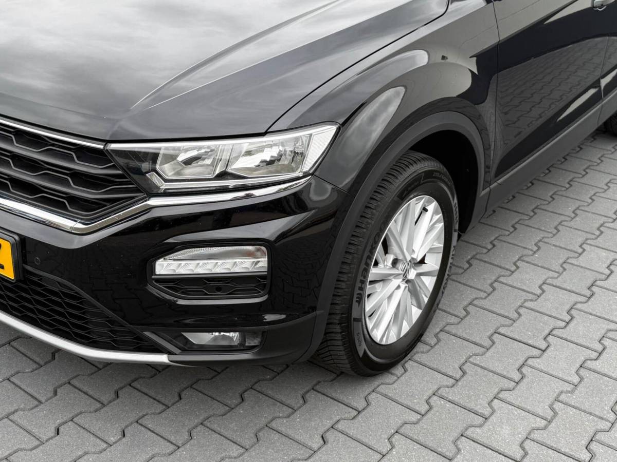 Volkswagen T-Roc Volkswagen T-Roc 1.0 TSI 116pk Style Business | ECC | Stoelverwarming | Achteruitrijcamera