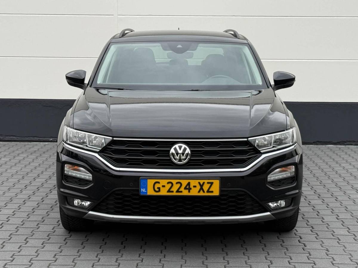Volkswagen T-Roc Volkswagen T-Roc 1.0 TSI 116pk Style Business | ECC | Stoelverwarming | Achteruitrijcamera