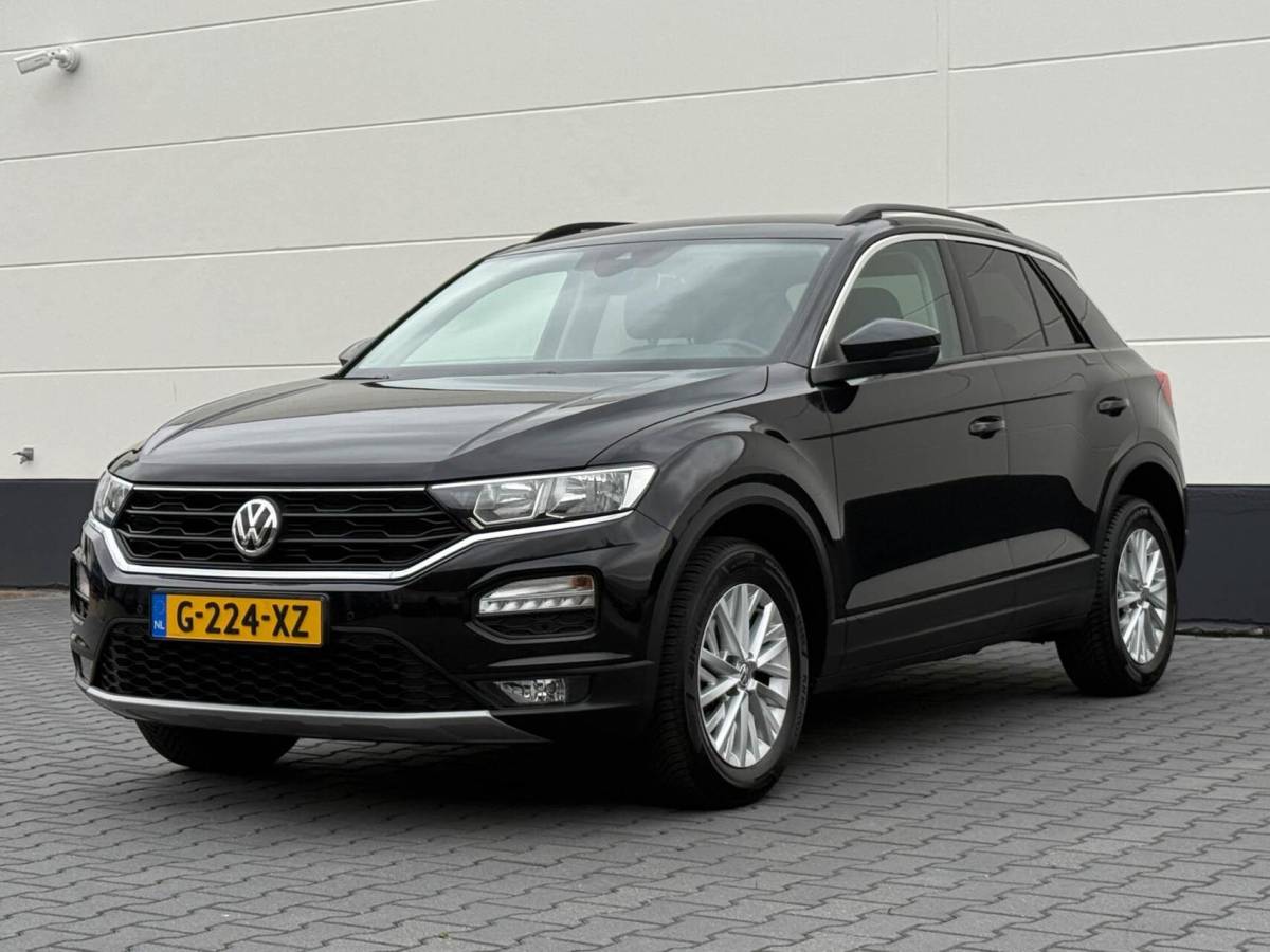 Volkswagen T-Roc Volkswagen T-Roc 1.0 TSI 116pk Style Business | ECC | Stoelverwarming | Achteruitrijcamera
