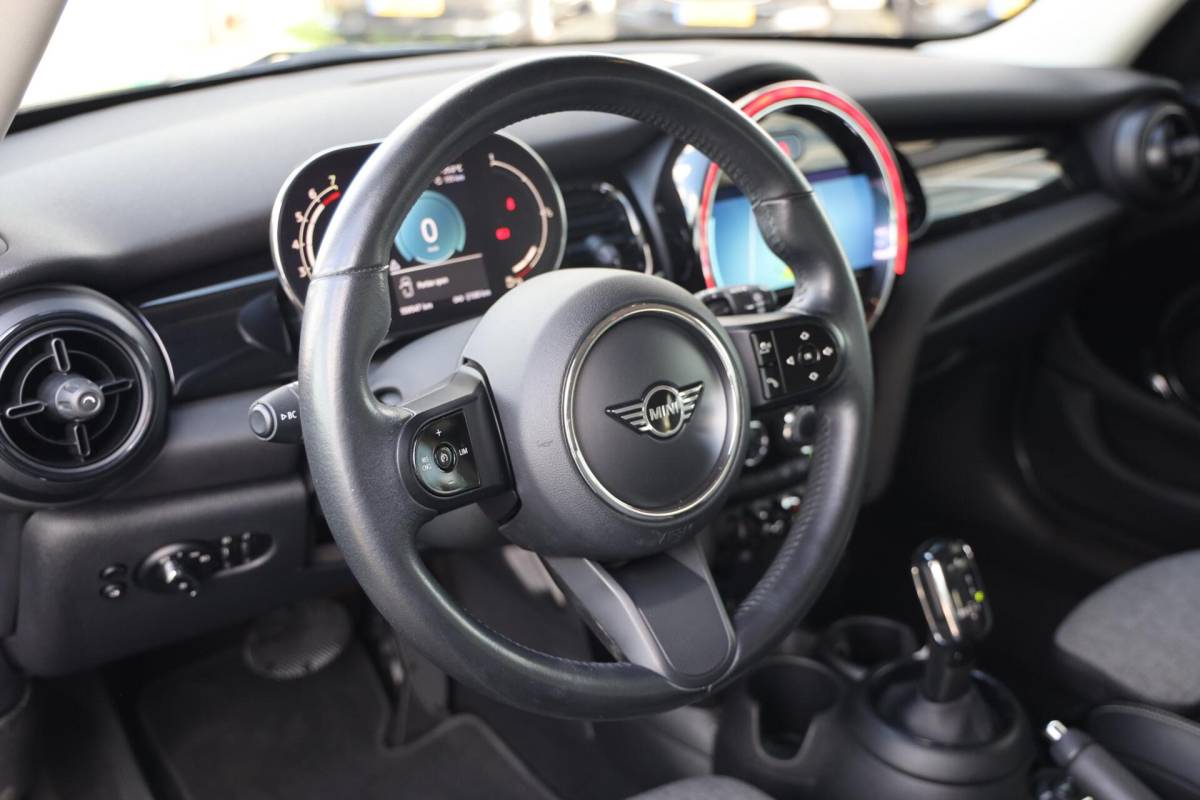 MINI 5-Deurs Mini 5-Deurs 1.5 One Business Edition|Automaat!|Apple carplay/Android auto|Navi|Cruise control|