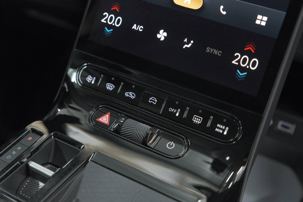 Citroën C5 Aircross Citroen C5 Aircross 1.2 Hybrid 145 Max | Nieuw Model | Adaptieve Cruise Control | Elektrische Kofferklep | Camera