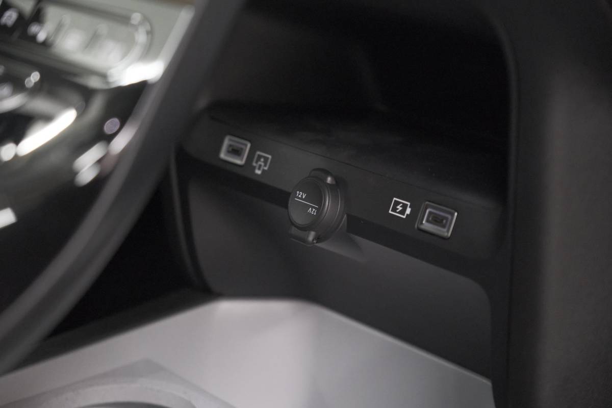 Citroën C5 Aircross Citroen C5 Aircross 1.2 Hybrid 145 Max | Nieuw Model | Adaptieve Cruise Control | Elektrische Kofferklep | Camera