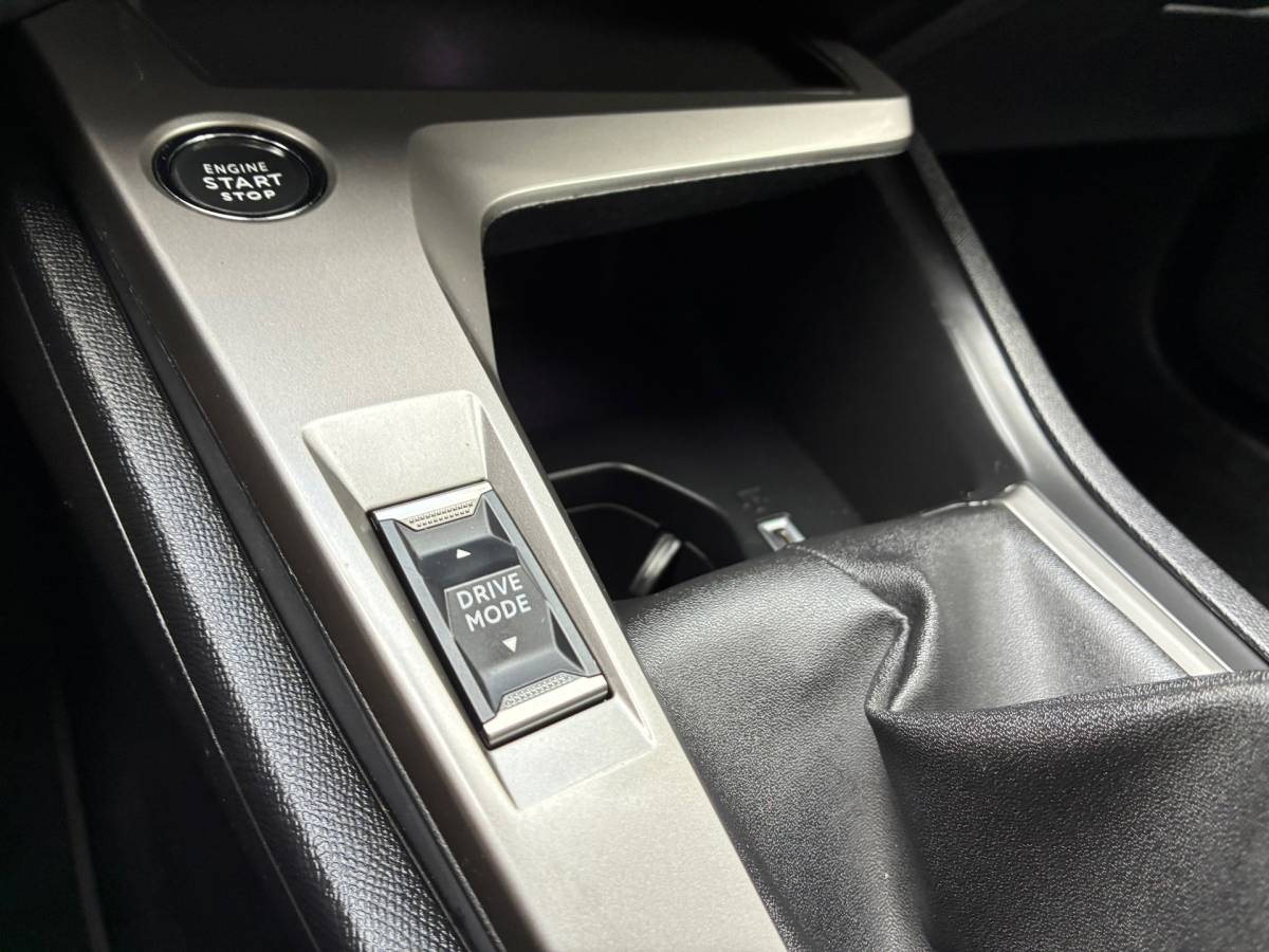 Peugeot 308 Peugeot 308 SW 1.2 Active Pack Business | Cruise + Clima + Navi Nu € 13.975,-!!!