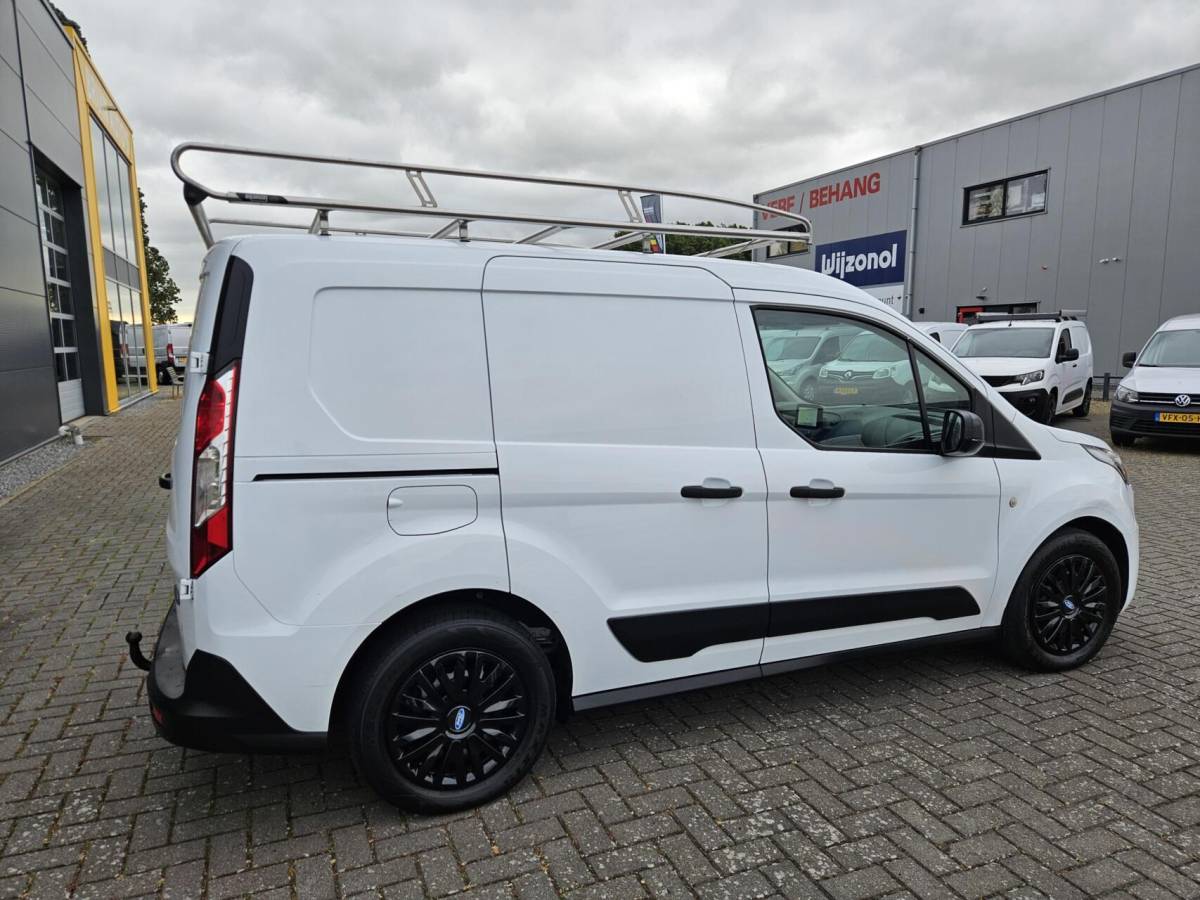 Ford Transit Connect Ford Transit Connect 1.5 EcoBlue L1 Airco Camera Navi Trekh