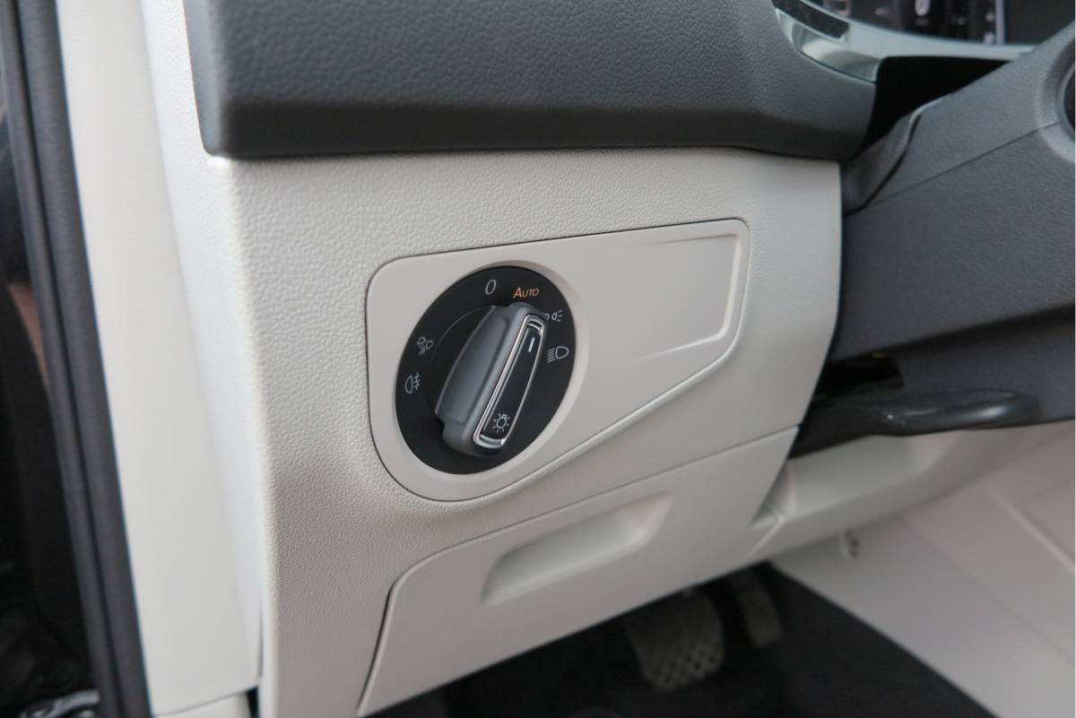 Volkswagen Tiguan Volkswagen Tiguan 1.4 TSI eHybrid Elegance 245pk  DSG ,Led matrix,Virtual cockpit,Trekhaak,Stoelverwarming, Led, DAB+ , PDC, LMV Stuurwiel verwarmd, Carplay etc .
