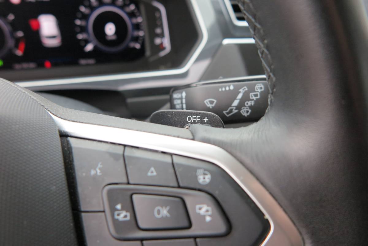 Volkswagen Tiguan Volkswagen Tiguan 1.4 TSI eHybrid Elegance 245pk  DSG ,Led matrix,Virtual cockpit,Trekhaak,Stoelverwarming, Led, DAB+ , PDC, LMV Stuurwiel verwarmd, Carplay etc .