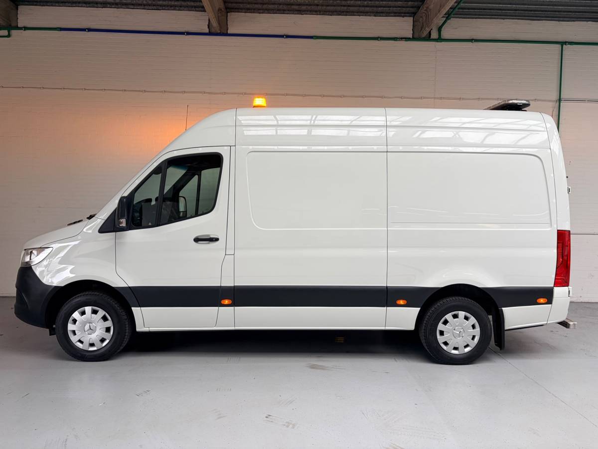 Mercedes-Benz Sprinter Mercedes-Benz Sprinter Servicewagen automaat 316 160PK 2.2 CDI euro6 L2H2 Trekhaak 3500KG! Kasten, Victron V230, RIJKLAARPRIJS!
