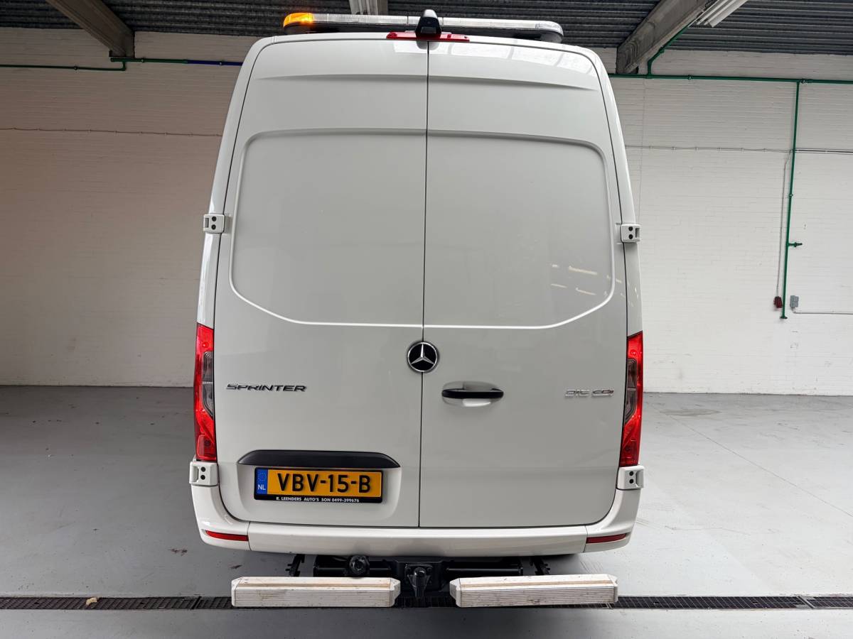 Mercedes-Benz Sprinter Mercedes-Benz Sprinter Servicewagen automaat 316 160PK 2.2 CDI euro6 L2H2 Trekhaak 3500KG! Kasten, Victron V230, RIJKLAARPRIJS!
