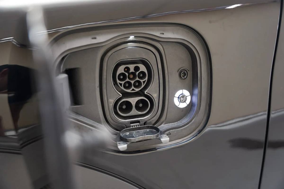 Ford Mustang Mach-E Ford Mustang Mach-E 75 kWh RWD [ B&O Leder Navi Camera Stuur-&stoelverwarming ]