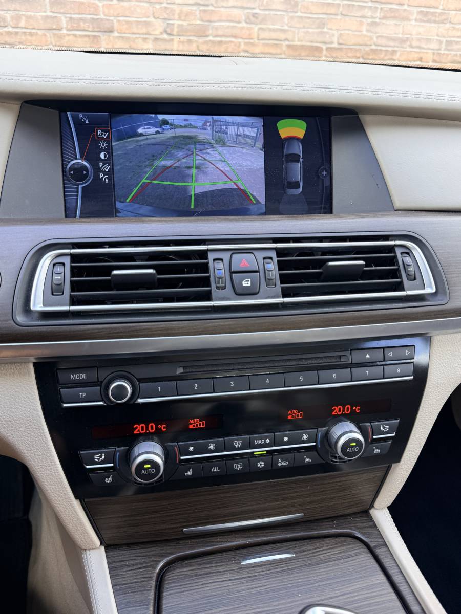 BMW 7 Serie BMW 7ER REIHE 750Li High Executive·Adaptive·Stoel verw.+koeling·Keyless·Softclose
