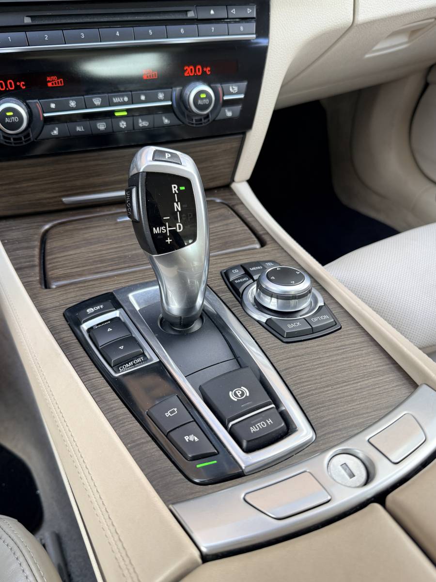 BMW 7 Serie BMW 7ER REIHE 750Li High Executive·Adaptive·Stoel verw.+koeling·Keyless·Softclose