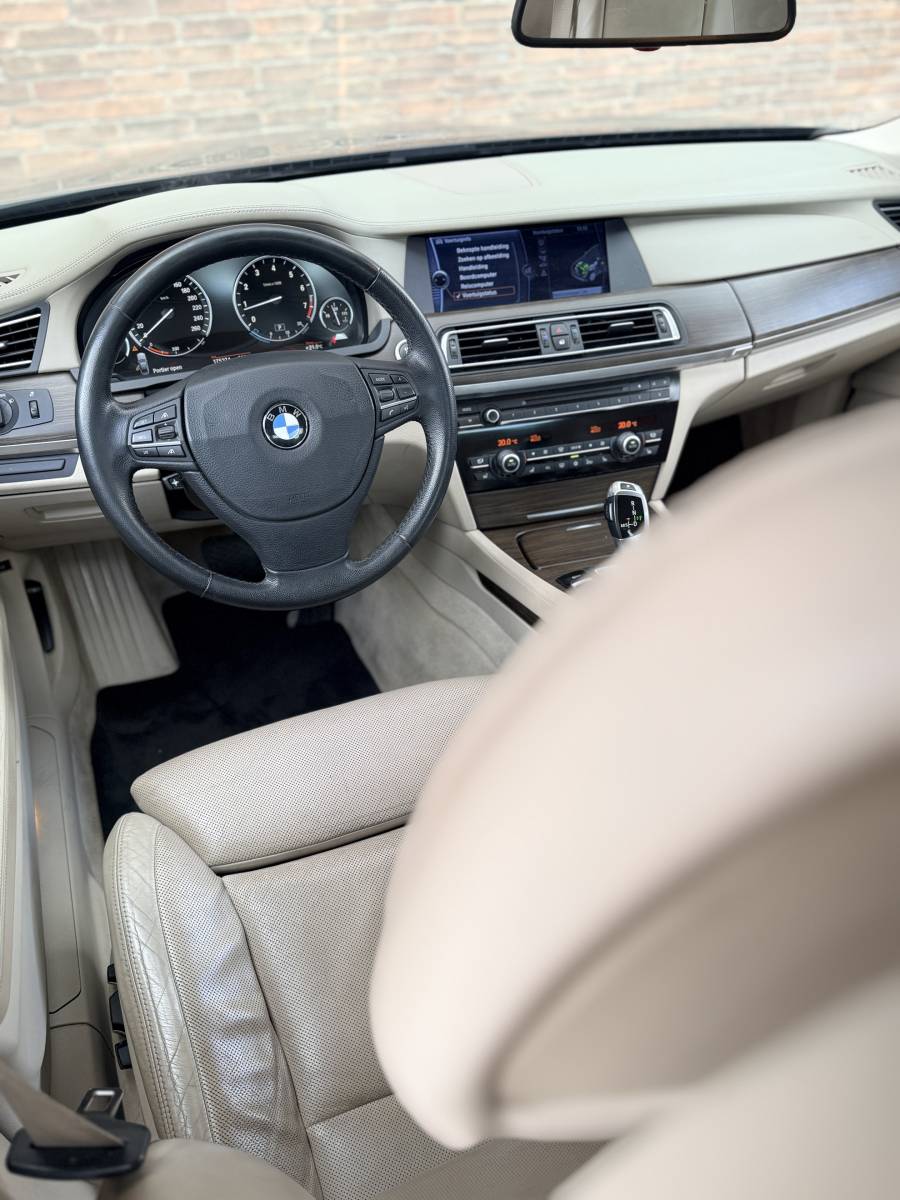 BMW 7 Serie BMW 7ER REIHE 750Li High Executive·Adaptive·Stoel verw.+koeling·Keyless·Softclose