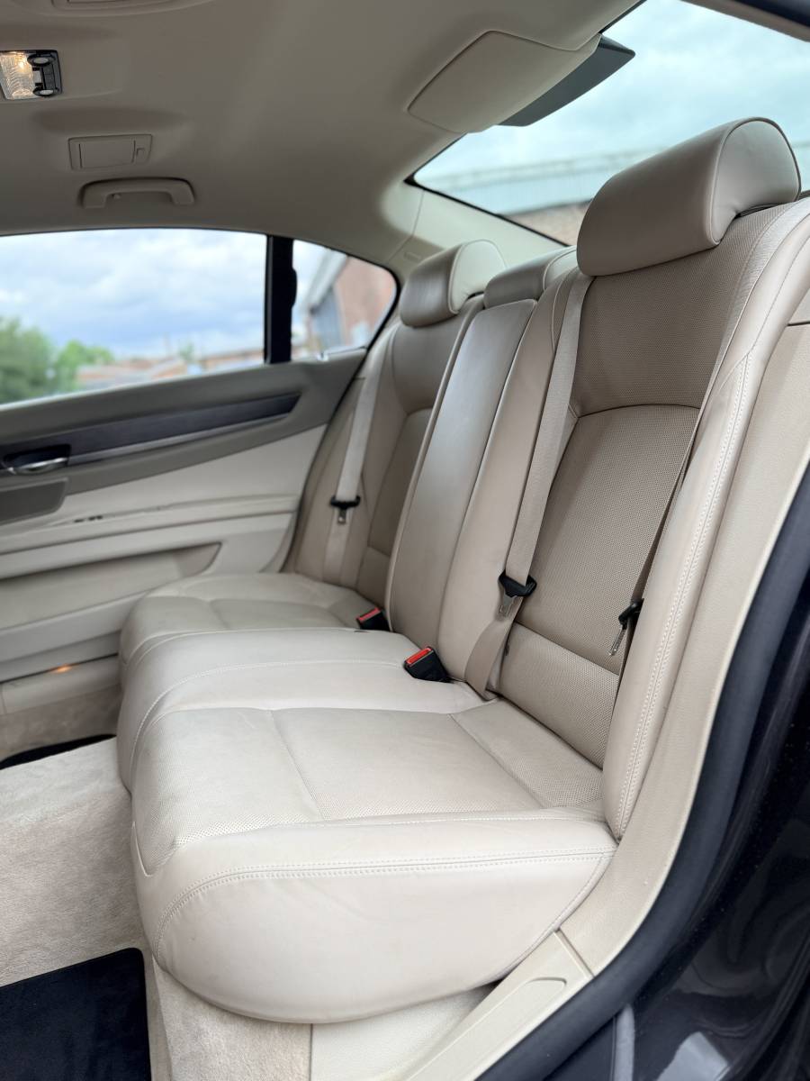 BMW 7 Serie BMW 7ER REIHE 750Li High Executive·Adaptive·Stoel verw.+koeling·Keyless·Softclose