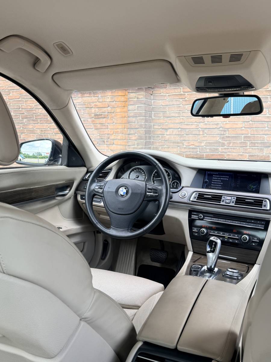 BMW 7 Serie BMW 7ER REIHE 750Li High Executive·Adaptive·Stoel verw.+koeling·Keyless·Softclose