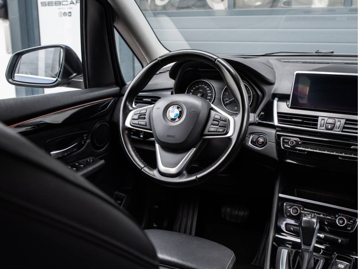 BMW 2 Serie BMW 2-serie Gran Tourer 218i 7p. Corporate Lease High Executive / SPORT LINE / NL AUTO / LEDER / HEAD UP / 7 ZITS