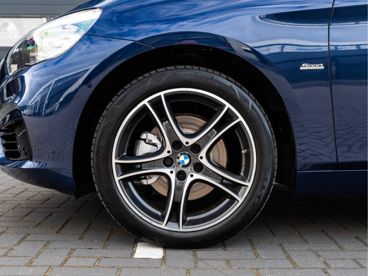 BMW 2 Serie BMW 2-serie Gran Tourer 218i 7p. Corporate Lease High Executive / SPORT LINE / NL AUTO / LEDER / HEAD UP / 7 ZITS