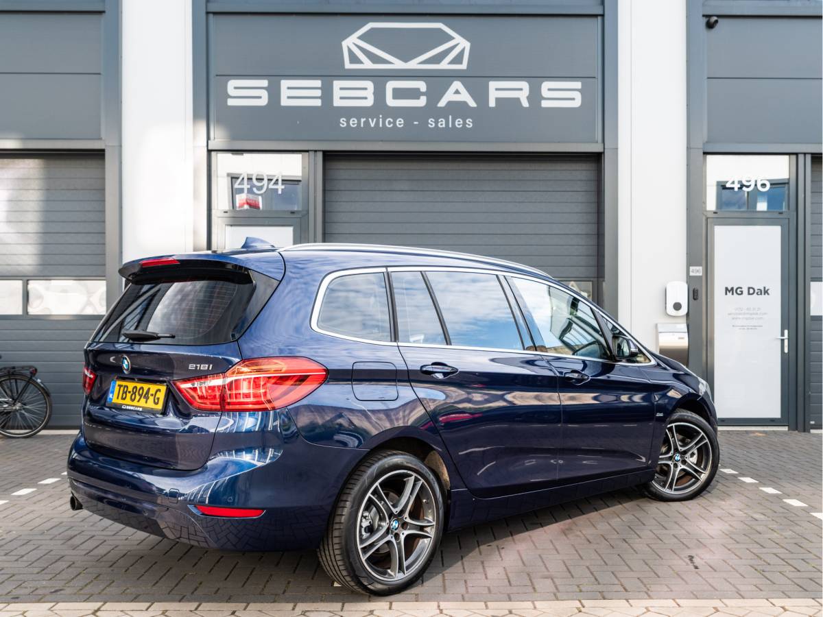BMW 2 Serie BMW 2-serie Gran Tourer 218i 7p. Corporate Lease High Executive / SPORT LINE / NL AUTO / LEDER / HEAD UP / 7 ZITS