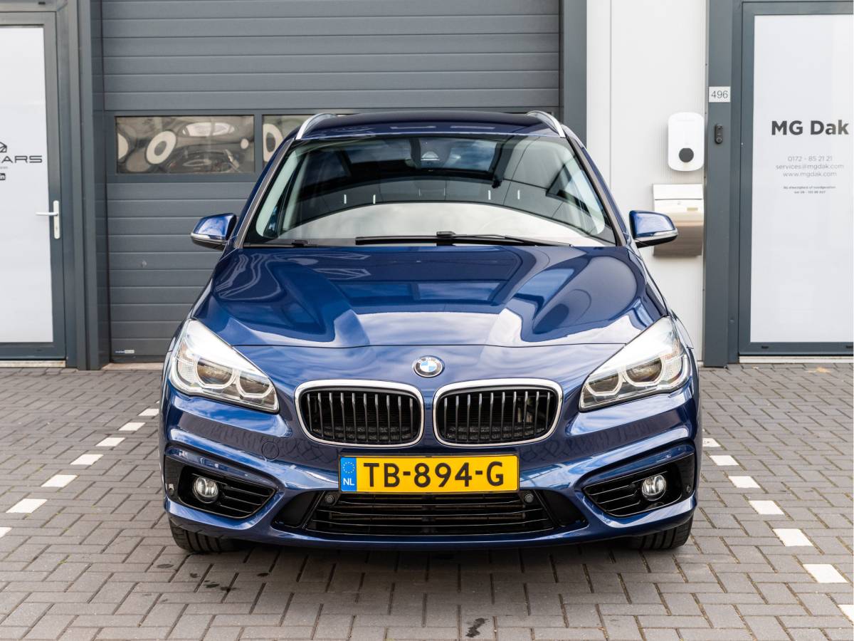 BMW 2 Serie BMW 2-serie Gran Tourer 218i 7p. Corporate Lease High Executive / SPORT LINE / NL AUTO / LEDER / HEAD UP / 7 ZITS