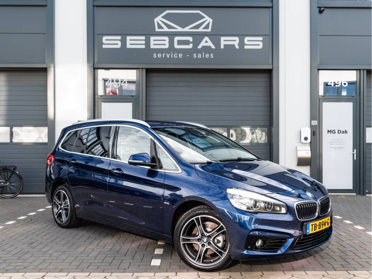 BMW 2 Serie BMW 2-serie Gran Tourer 218i 7p. Corporate Lease High Executive / SPORT LINE / NL AUTO / LEDER / HEAD UP / 7 ZITS