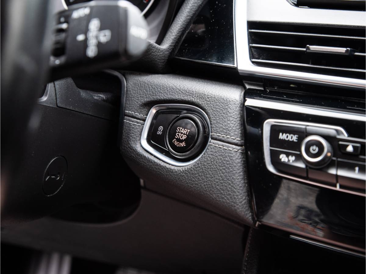 BMW 2 Serie BMW 2-serie Gran Tourer 218i 7p. Corporate Lease High Executive / SPORT LINE / NL AUTO / LEDER / HEAD UP / 7 ZITS