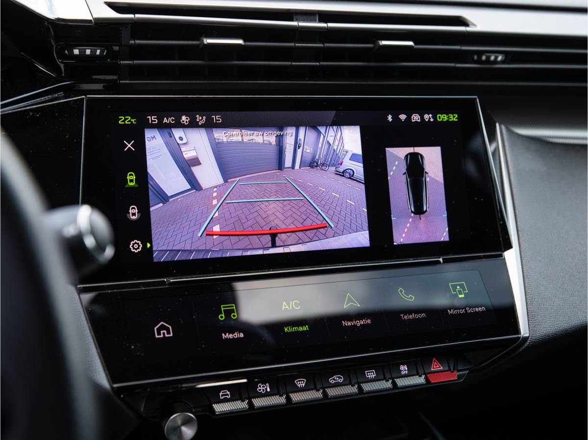 Peugeot 308 Peugeot 308 SW 1.2 PureTech GT Pack Business / PANODAK / TREKHAAK / APPLE CARPLAY