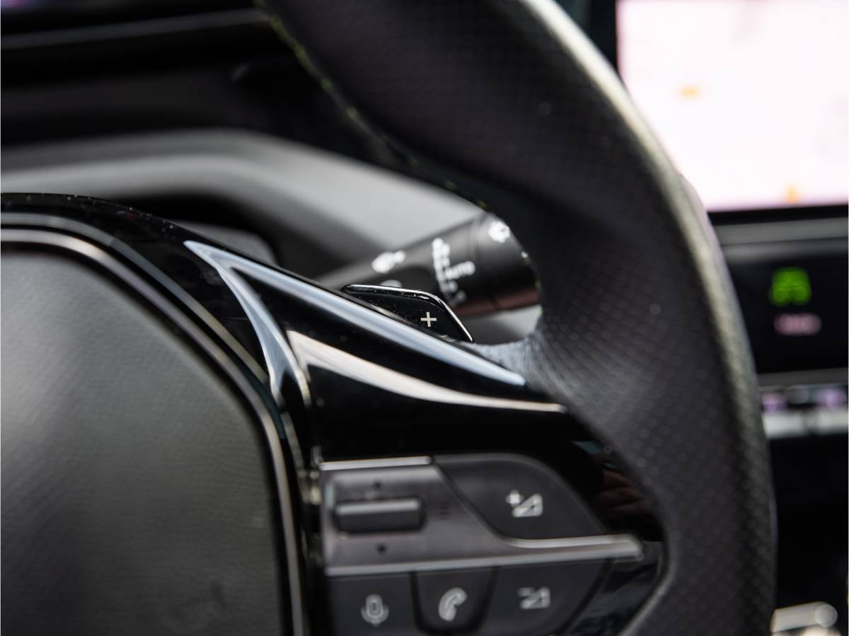 Peugeot 308 Peugeot 308 SW 1.2 PureTech GT Pack Business / PANODAK / TREKHAAK / APPLE CARPLAY