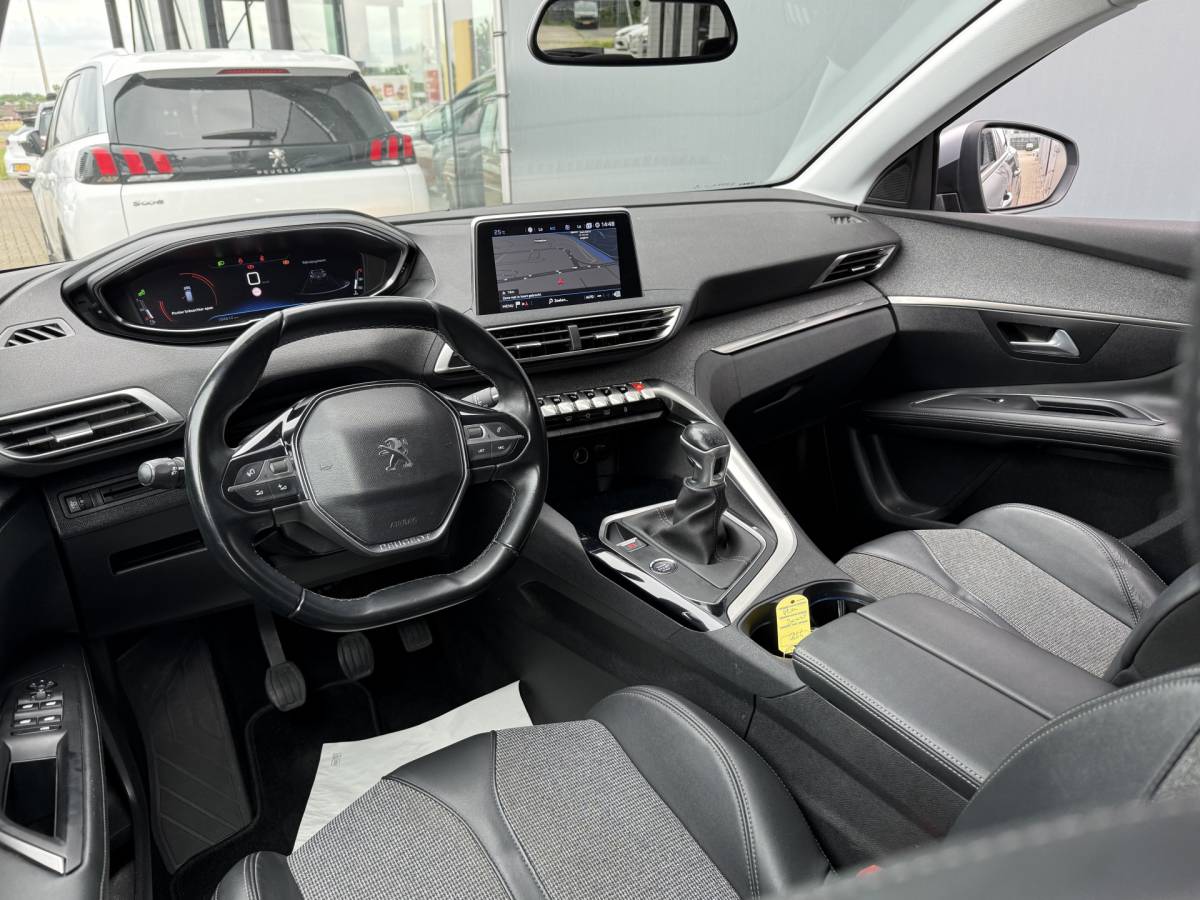 Peugeot 3008 Peugeot 3008 BWJ 2019 1.2 PureTech 131 PK Blue Lease Premium KEYLESS | HALF LEDER |  360 CAMERA | CARPLAY + ANDROID | NAVI | CLIMA | CRUISE | LMV | PDC