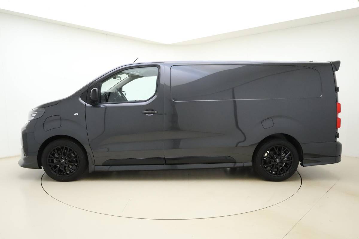 Opel Vivaro-e Opel Vivaro Electric L3 75 kWh | DEMO | Lederen bekleding | STX pakket | Navigatie | Stoelverwarming | Keyless | Laadruimte betimmering | Camera | Lichtmetalen velgen black
