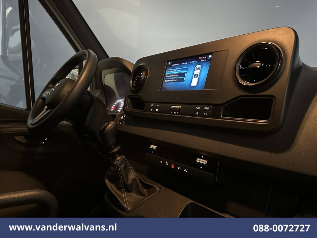 Mercedes-Benz Sprinter Mercedes-Benz Sprinter 315 CDI 150pk L1H1 Euro6 Airco | Camera | Navigatie | Apple Carplay | Chauffeursstoel | Tachograaf Android Auto, Trekhaak, Bijrijdersbank, Tachograaf