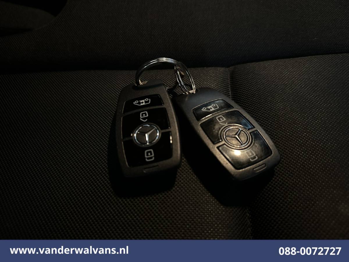 Mercedes-Benz Sprinter Mercedes-Benz Sprinter 315 CDI 150pk L1H1 Euro6 Airco | Camera | Navigatie | Apple Carplay | Chauffeursstoel | Tachograaf Android Auto, Trekhaak, Bijrijdersbank, Tachograaf