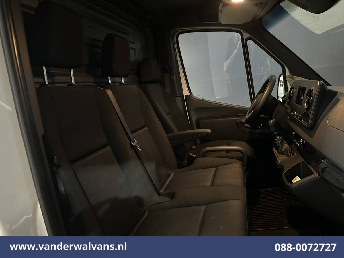 Mercedes-Benz Sprinter Mercedes-Benz Sprinter 315 CDI 150pk L1H1 Euro6 Airco | Camera | Navigatie | Apple Carplay | Chauffeursstoel | Tachograaf Android Auto, Trekhaak, Bijrijdersbank, Tachograaf