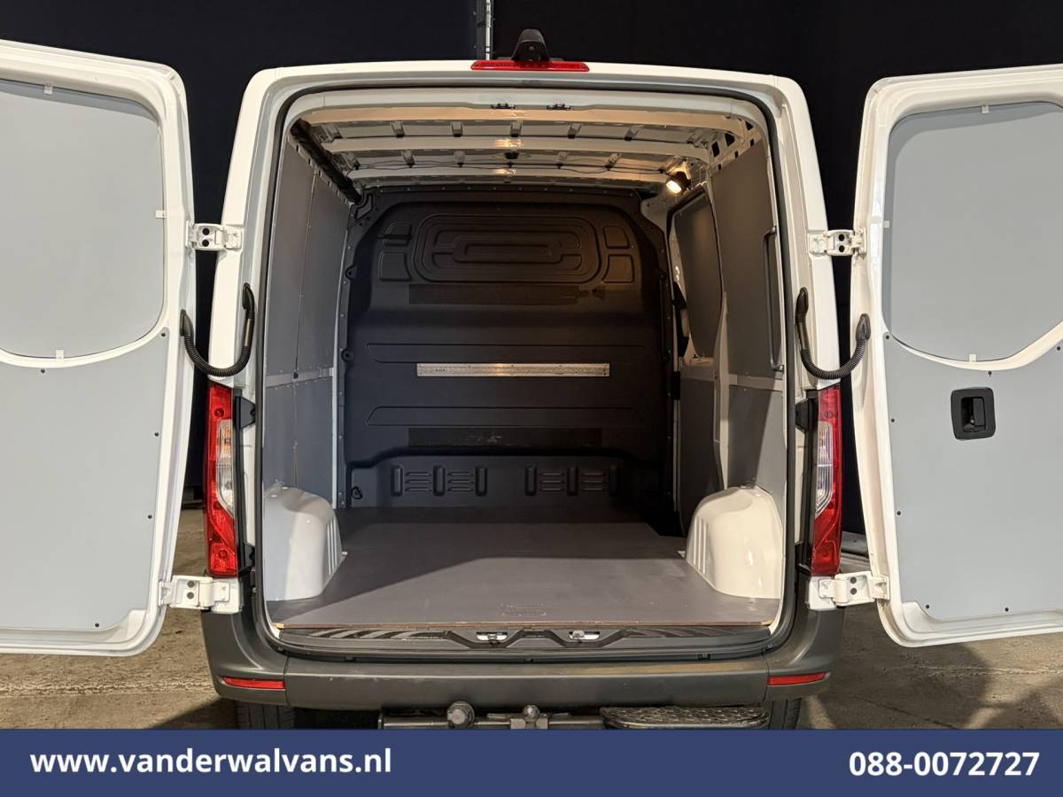 Mercedes-Benz Sprinter Mercedes-Benz Sprinter 315 CDI 150pk L1H1 Euro6 Airco | Camera | Navigatie | Apple Carplay | Chauffeursstoel | Tachograaf Android Auto, Trekhaak, Bijrijdersbank, Tachograaf