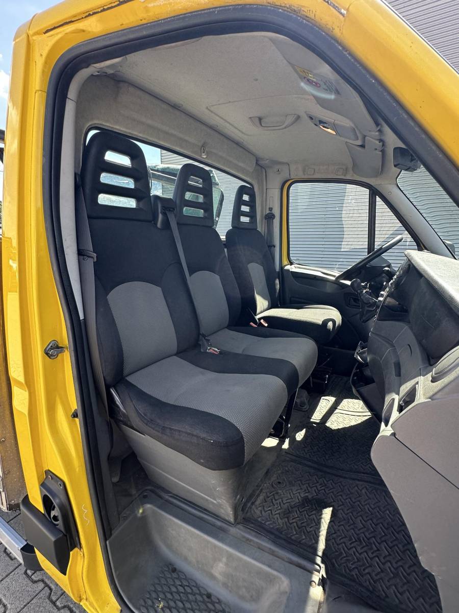 Iveco Daily Iveco Daily 35S14G 345 CNG Openlaadbak benzine/CNG Trekhaak 3500kg