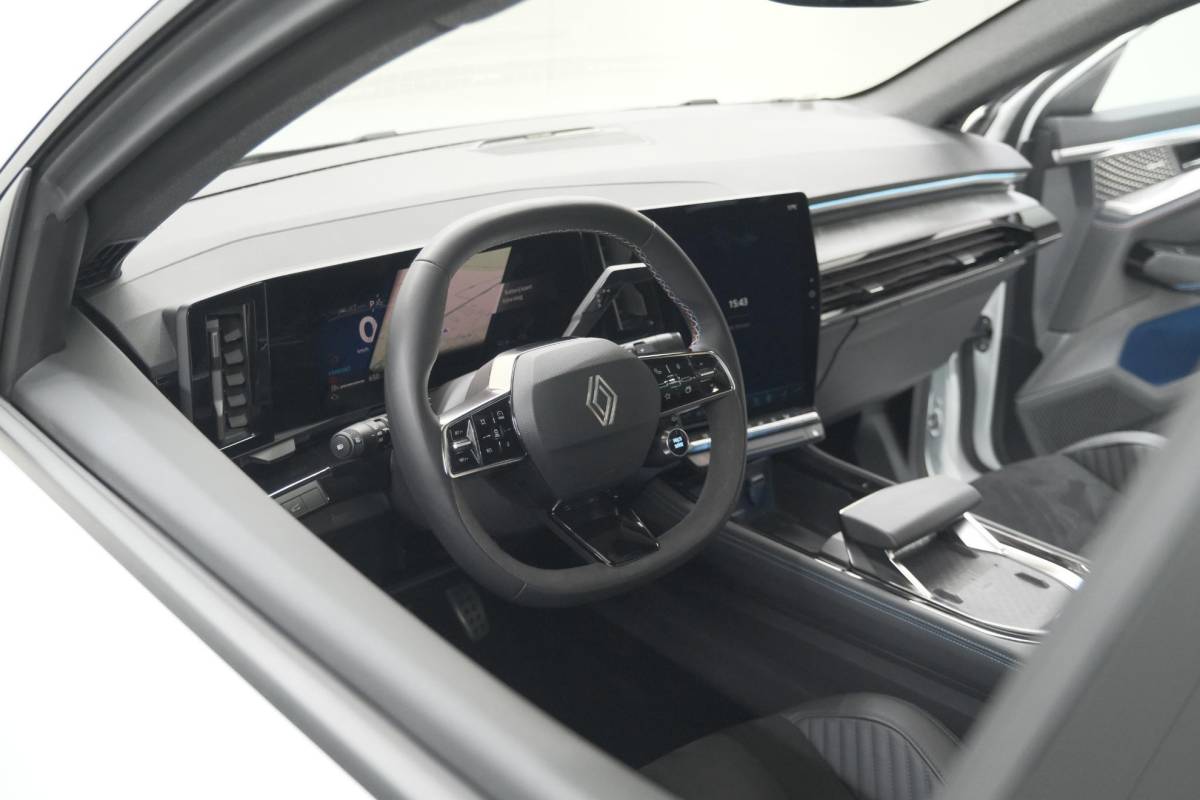 Renault Rafale Renault Rafale 1.2 E-Tech full hybrid 200 Esprit Alpine | 360 Camera | Adaptieve Cruise Control | Stoelen Pakket | Elektronische Achterklep