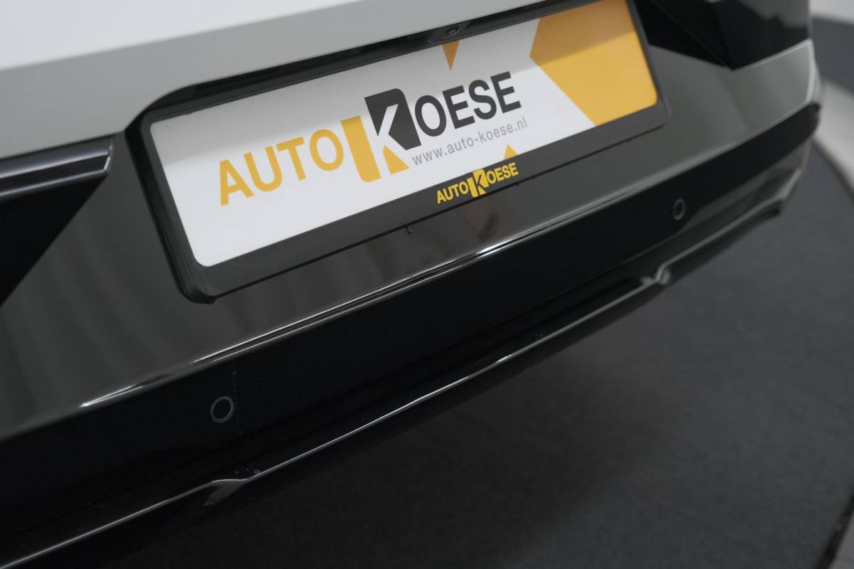 Renault Rafale Renault Rafale 1.2 E-Tech full hybrid 200 Esprit Alpine | 360 Camera | Adaptieve Cruise Control | Stoelen Pakket | Elektronische Achterklep