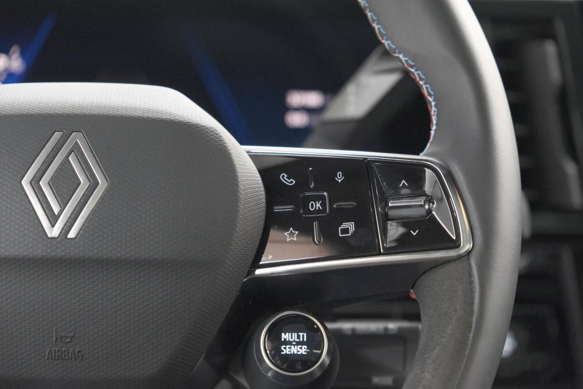 Renault Rafale Renault Rafale 1.2 E-Tech full hybrid 200 Esprit Alpine | 360 Camera | Adaptieve Cruise Control | Stoelen Pakket | Elektronische Achterklep