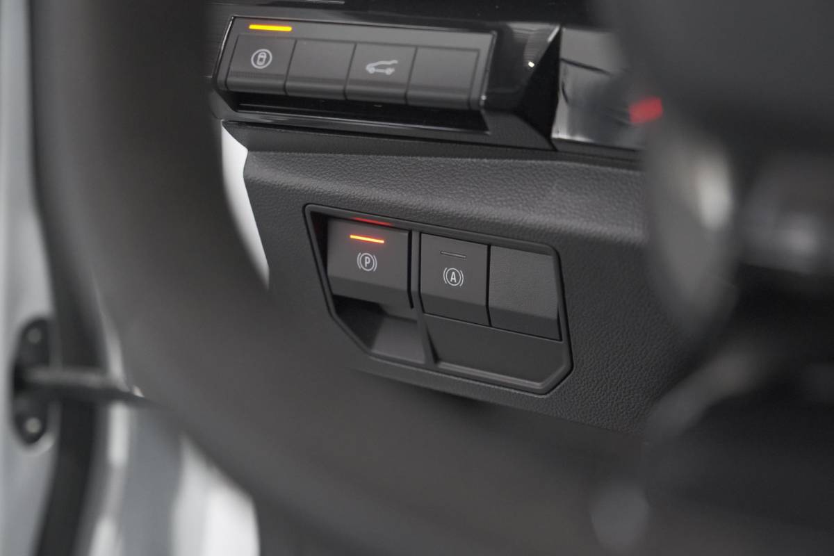 Renault Rafale Renault Rafale 1.2 E-Tech full hybrid 200 Esprit Alpine | 360 Camera | Adaptieve Cruise Control | Stoelen Pakket | Elektronische Achterklep