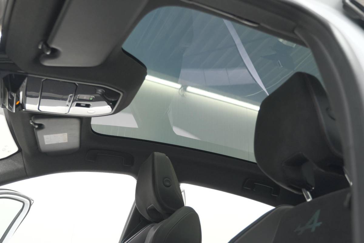 Renault Rafale Renault Rafale 1.2 E-Tech full hybrid 200 Esprit Alpine | 360 Camera | Adaptieve Cruise Control | Stoelen Pakket | Elektronische Achterklep