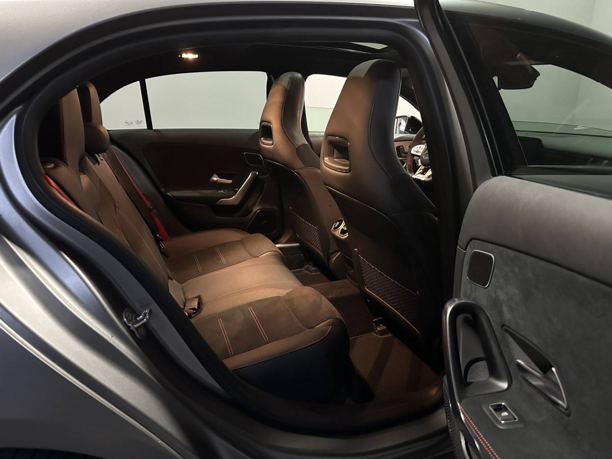 Mercedes-Benz A-Klasse Mercedes-Benz A-klasse AMG 45 S 4MATIC+ – Pano – Aerodynamica – Dealer onderhouden